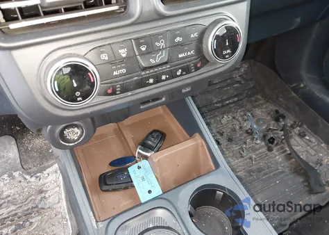 2024 Ford Maverick Lariat z USA, uszkodzony, nr VIN 3FTTW8S96RRA56415